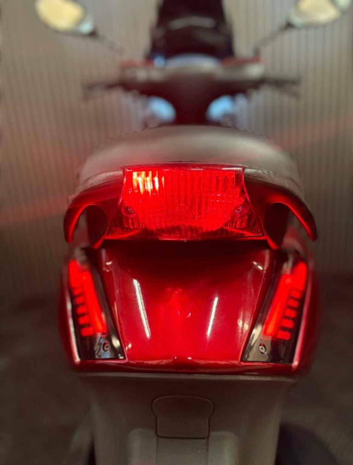 PIAGGIO ZIP 4T 3V BROM 2022 FULL OPTION CANDY RED