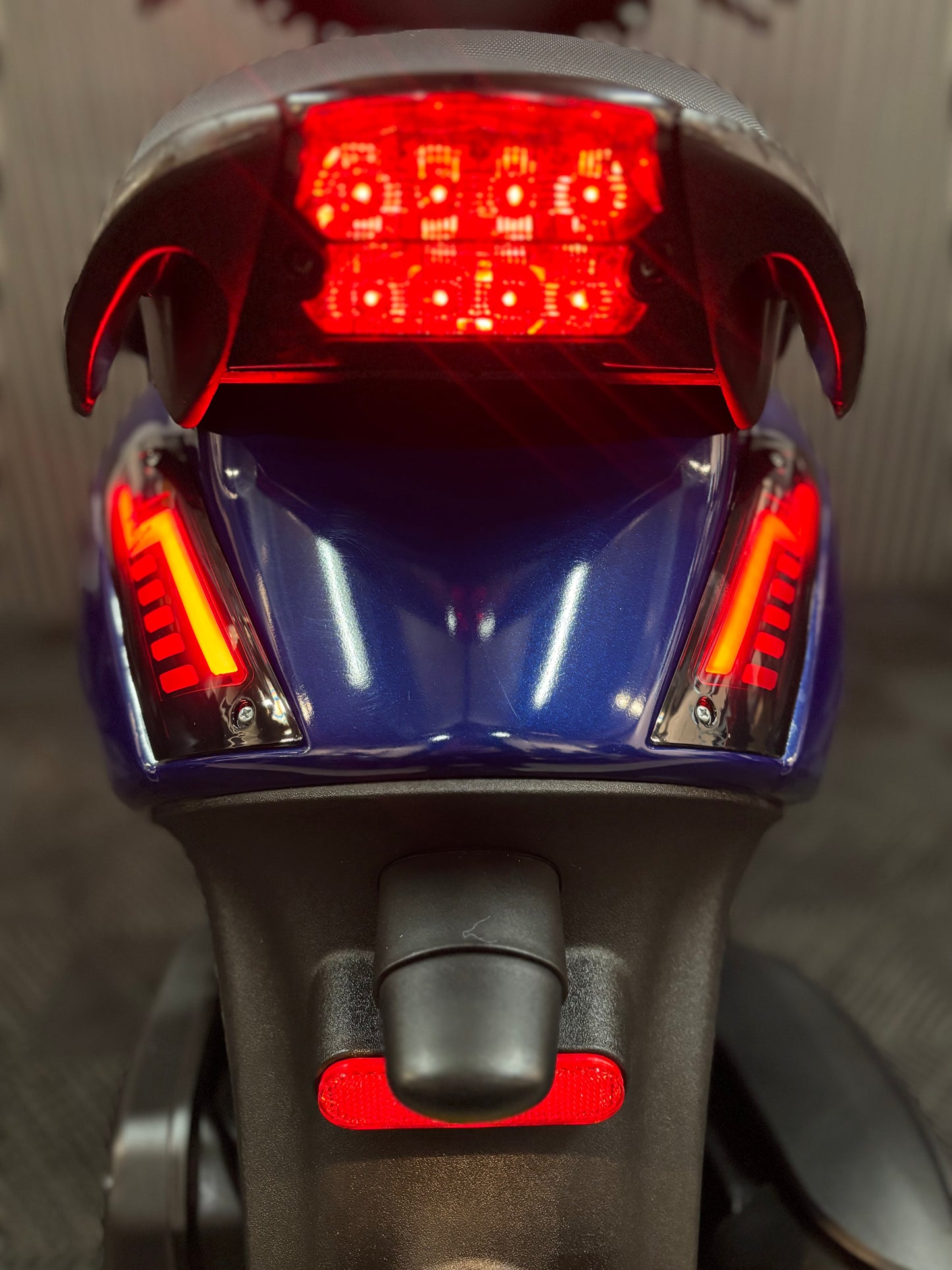 PIAGGIO ZIP 4T 3V BROM 2020 FULL OPTION BMW BLAUW