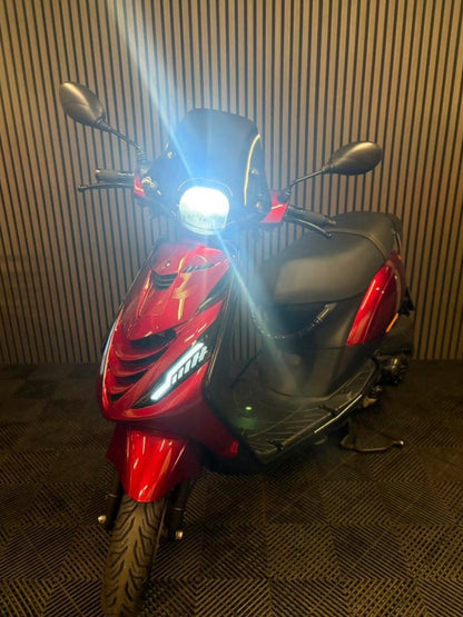 PIAGGIO ZIP 4T 3V BROM 2021 FULL OPTION CANDY RED