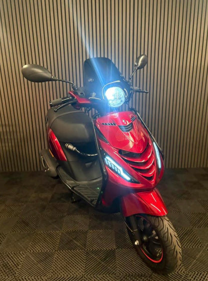 PIAGGIO ZIP 4T 3V BROM 2021 FULL OPTION CANDY RED