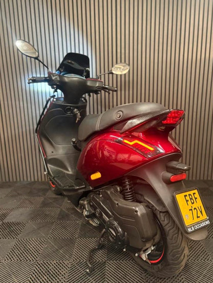 PIAGGIO ZIP 4T 3V BROM 2021 FULL OPTION CANDY RED