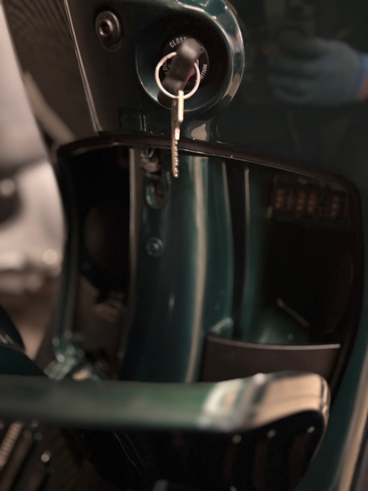 VESPA SPRINT BROM 2021 3V 4T FULL OPTION VERDE GROEN