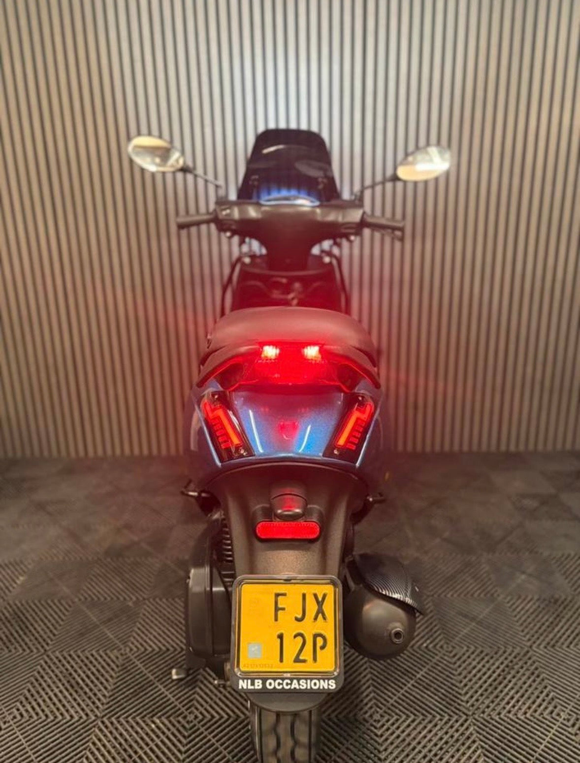 PIAGGIO ZIP 4T 3V BROM 2022 FULL OPTION DIAMOND BLUE