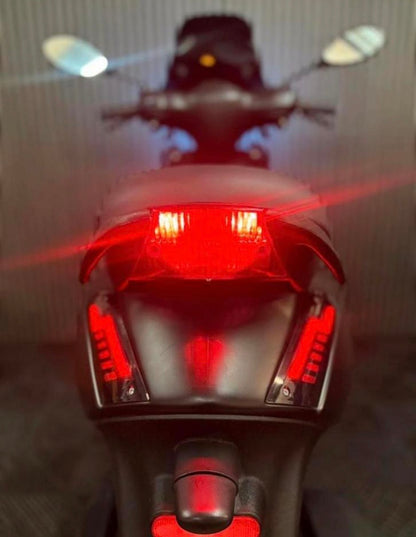 PIAGGIO ZIP BROM 2022 4T 3V FULL OPTION MAT ZWART
